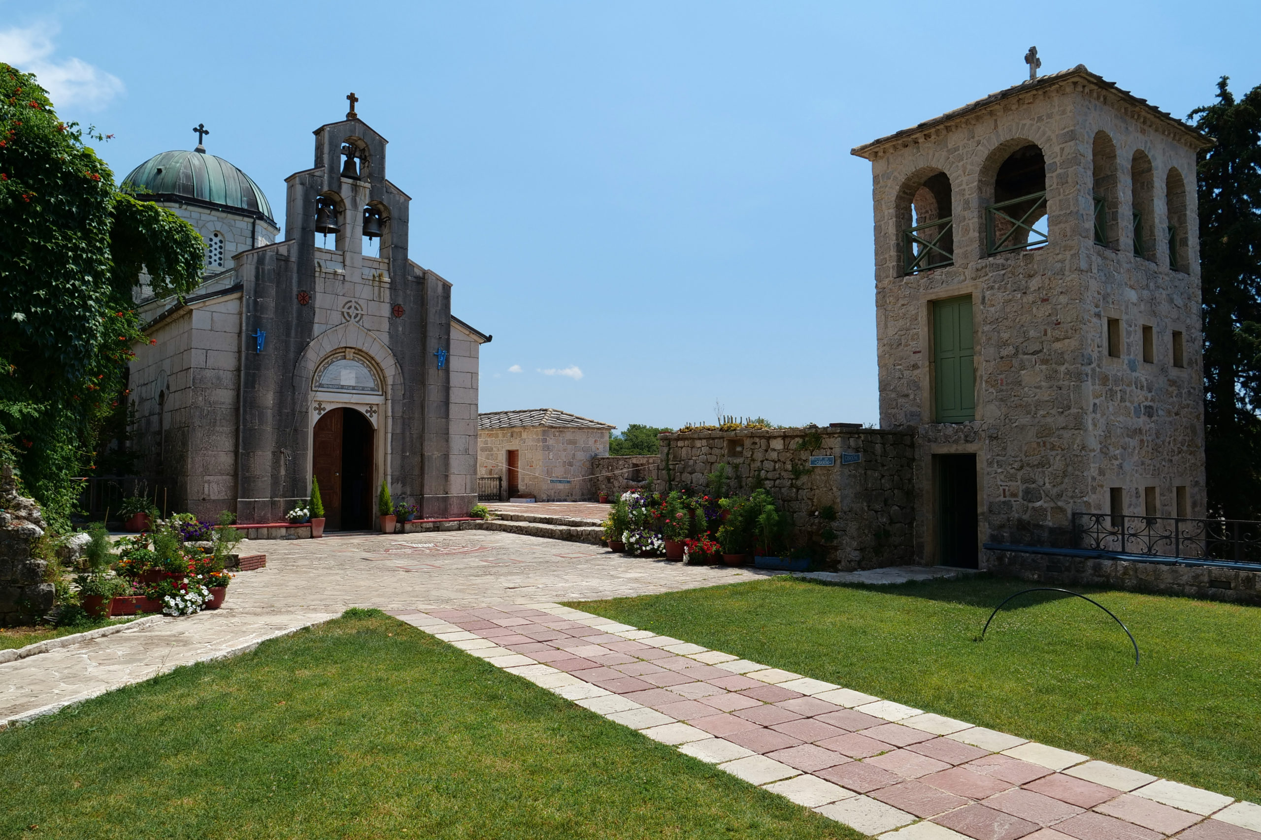 Tvrdos Monastery