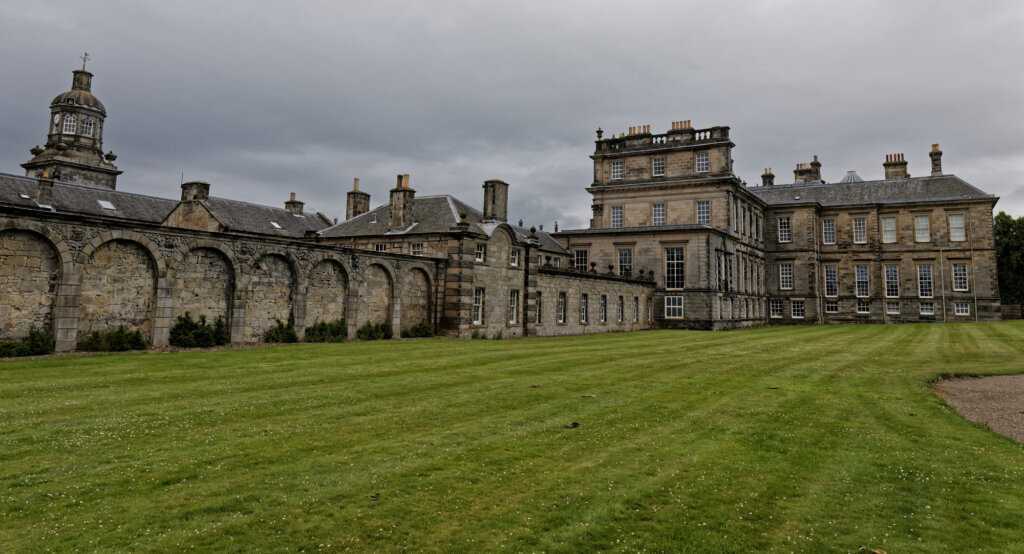 Hopetoun House