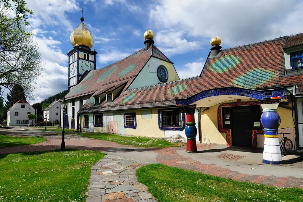 Hundertwasserkirche