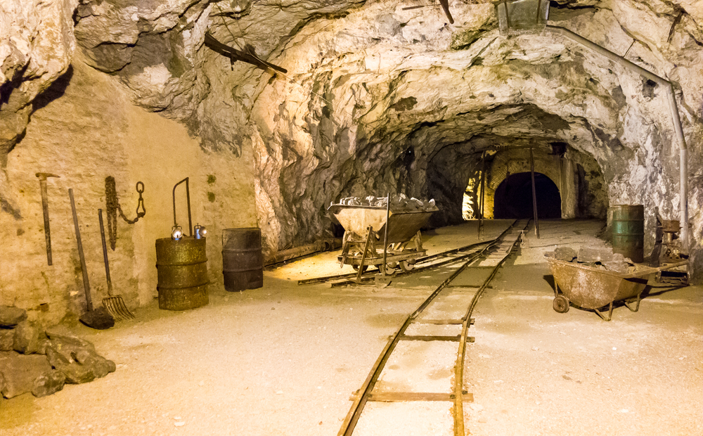 Hinterbruhl seegrotte