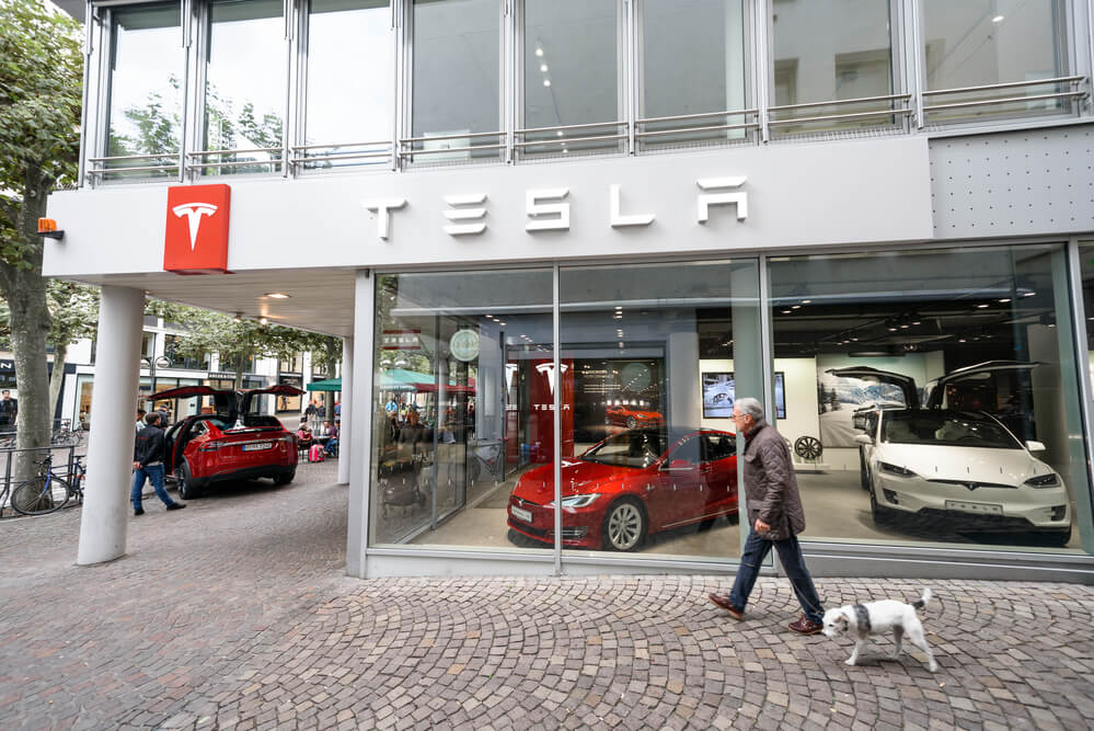 Tesla в Германии