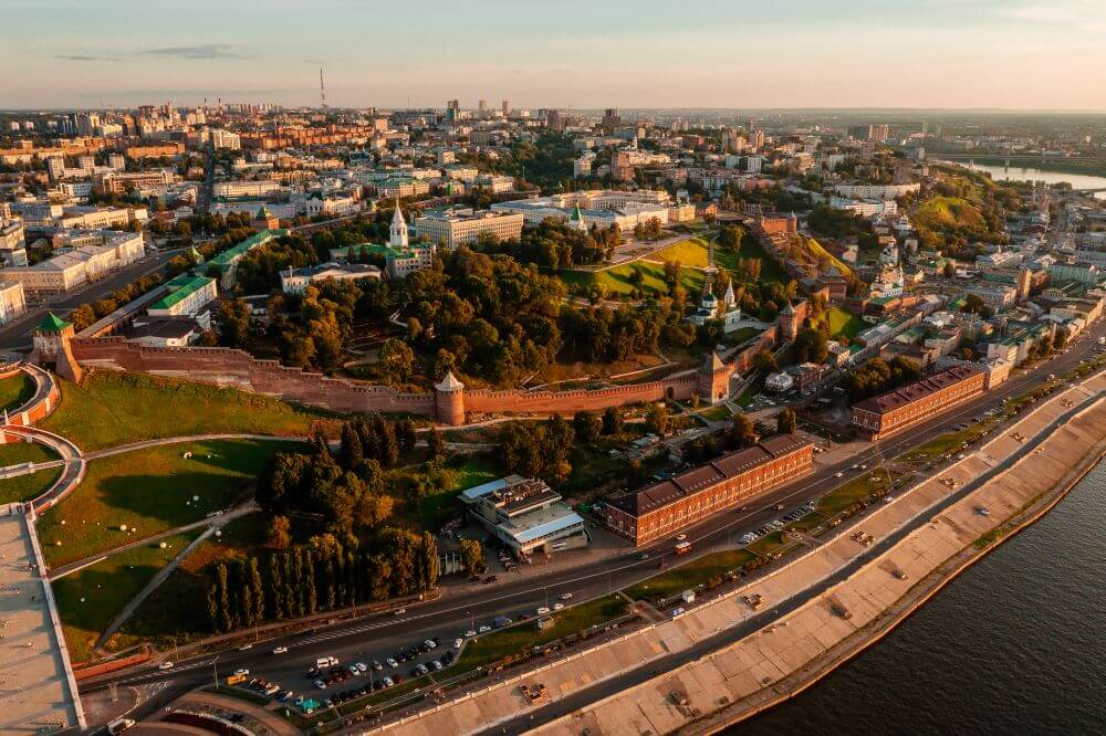 Вид на кремль в Нижнем Новгороде