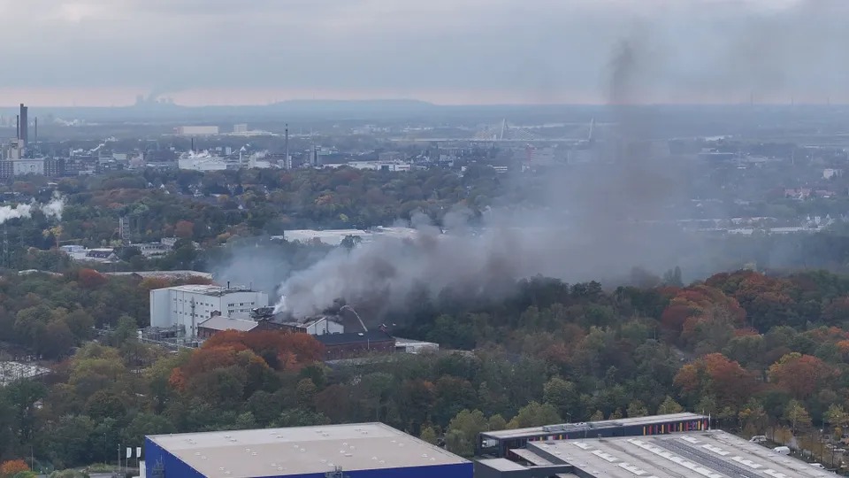 пожар в Леверкузене